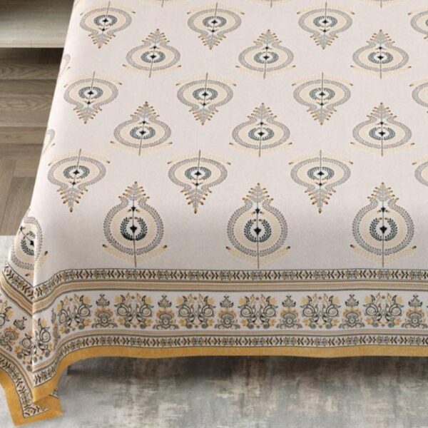Untitled design - 2025-01-24T131724.681 Forever Royal Tradition